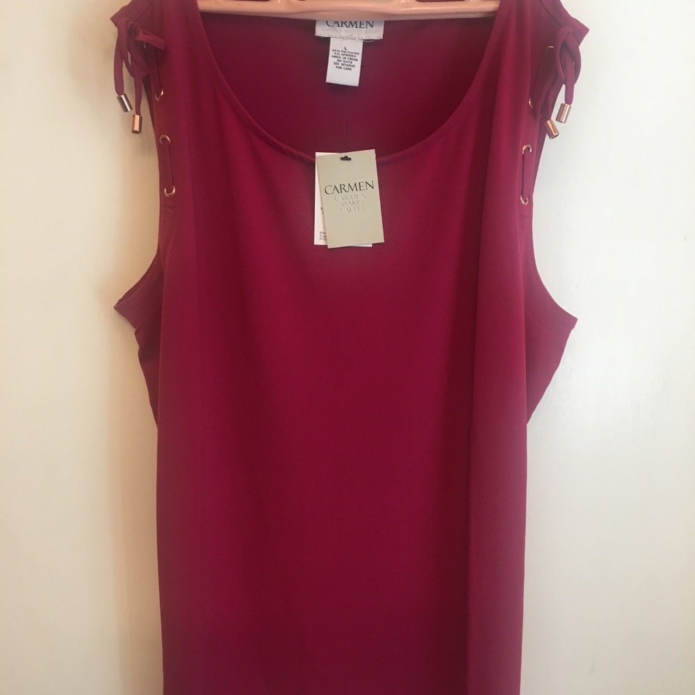 NWT Carmen designer, ladies large , cranberry